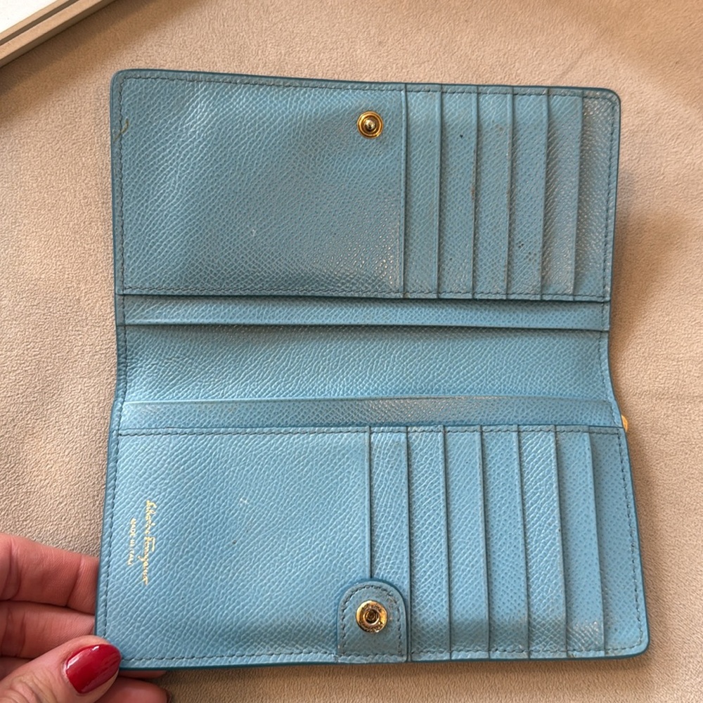 Salvatore Ferragamo Blue and Gold Leather Wallet - Picture 2 of 6